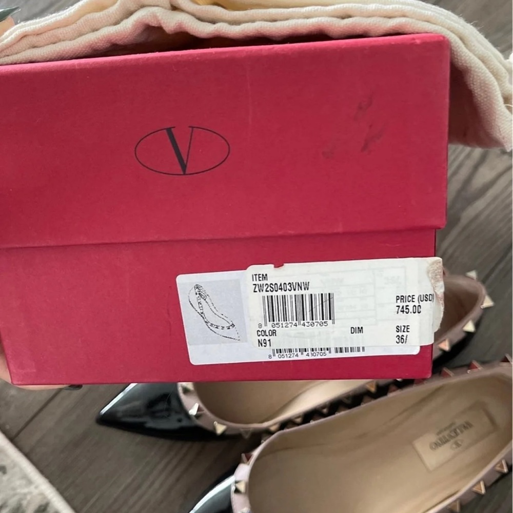 ❌SOLD❌ Valentino Rockstud Flat - Picture 2 of 7